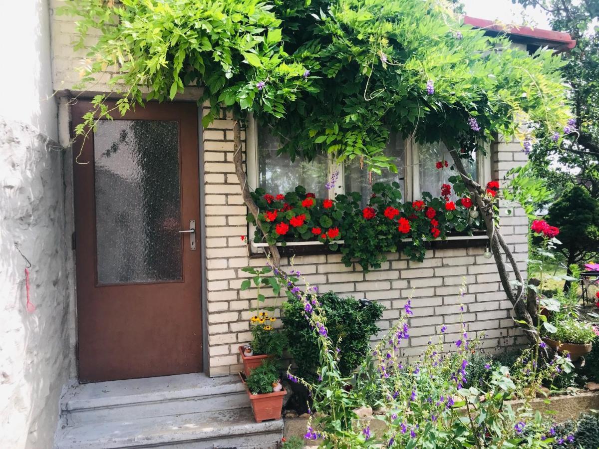 Garden View Apartment Znojmo Exterior photo